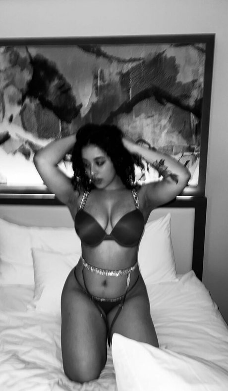 Savannah Spencer nude on onlyfans