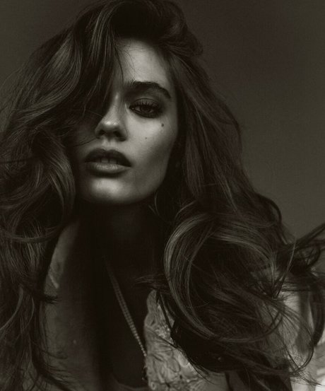 Alexandra Moskaleva topless onlyfans