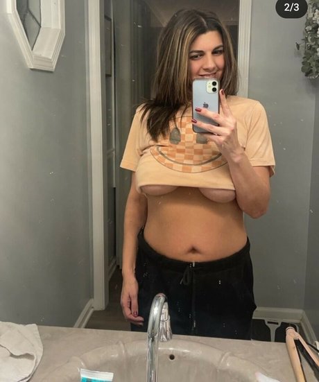 Brown Eyed Girl221 leaked naked onlyfans