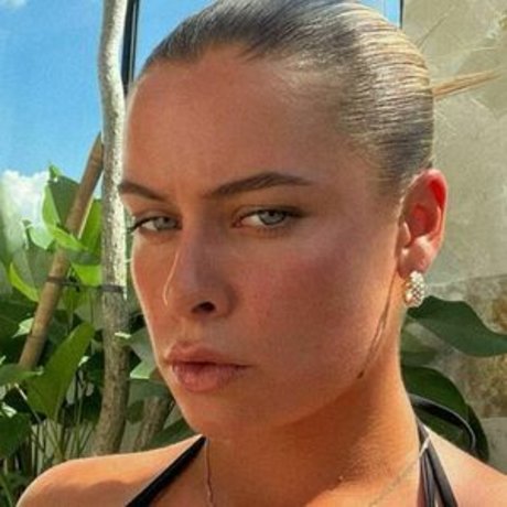 Kirra Schofield hot onlyfans