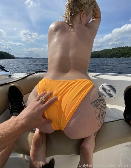 sadiefreeman naked only fans