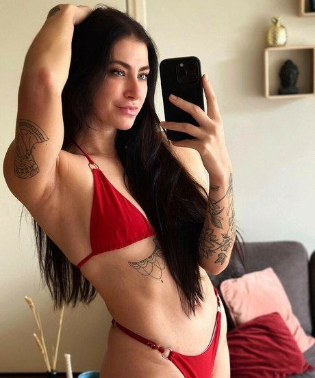 Ilselyannoor onlyfans strip