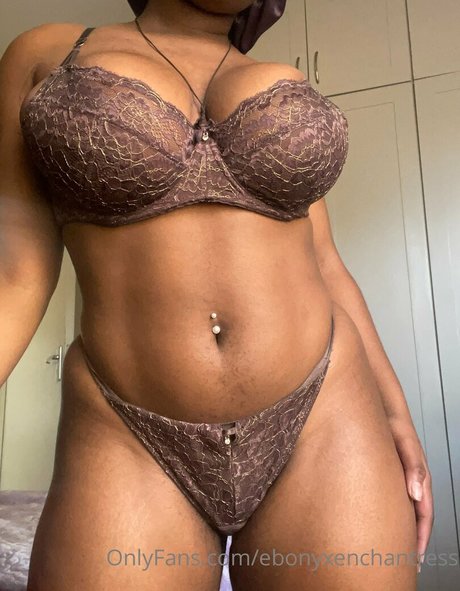 ebonyxenchantress onlyfans leak