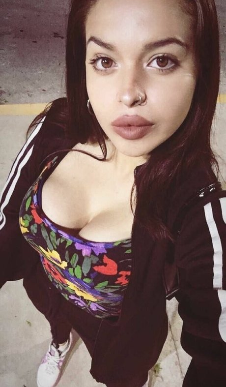 Nosoyluksi only fans sex