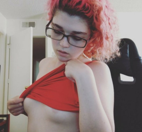Lovelolaxox leaked onlyfans pics