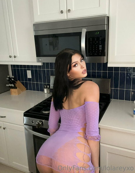 lolareyxo onlyfans nsfw