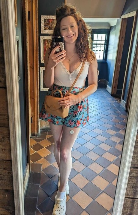 EmmaGraceGuitar on onlyfans