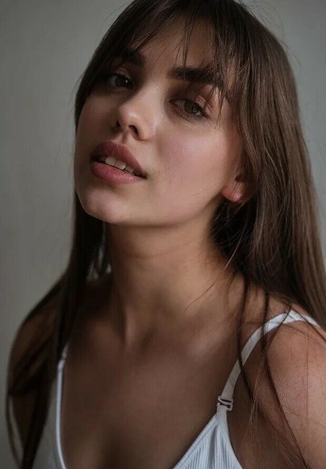 Nemmy Horin onlyfans lesk