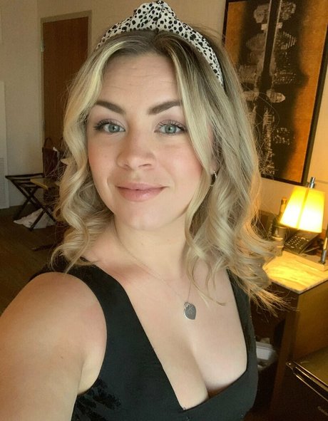 yournurse amber nude leaks onlyfans