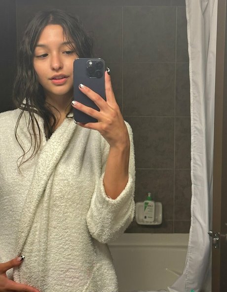 laylajenner onlyfans leak xxx