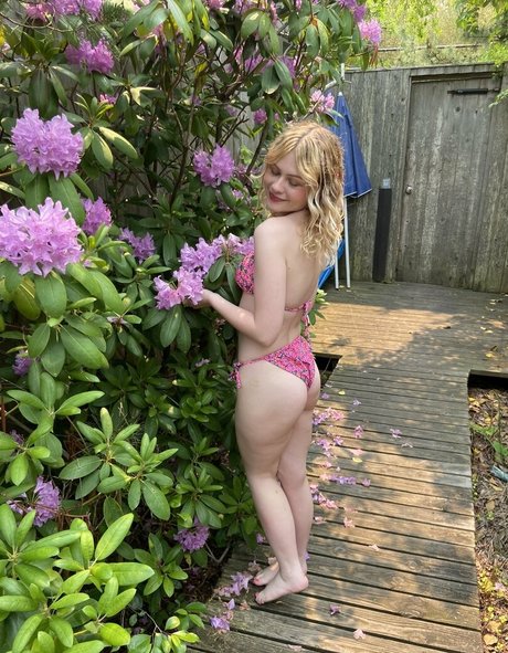 megmaybekinda onlyfans leak ass