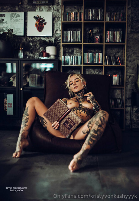 Kristy Von Kashyyyk xxx onlyfans