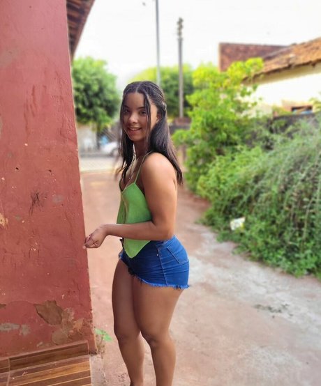 lucyluxonlyyyyy onlyfans uncensored