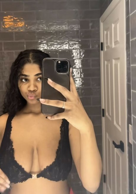 Sh33Natay leaked nudes onlyfans