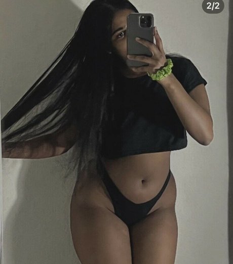 MzKora nude onlyfans leaked