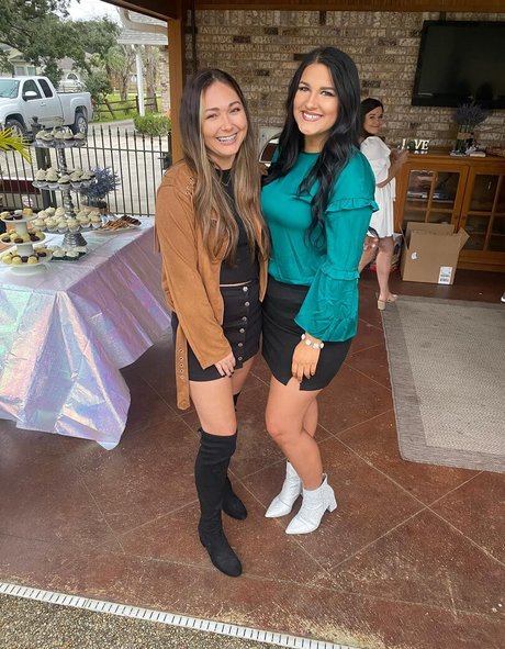 Aisley Montgomery onlyfans sex leaks