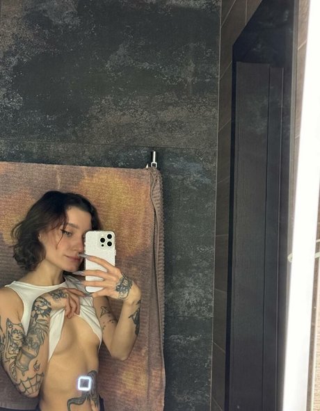 kellymay wow en onlyfans