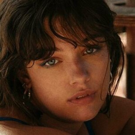 Sixtinerouyre onlyfans pics leaked