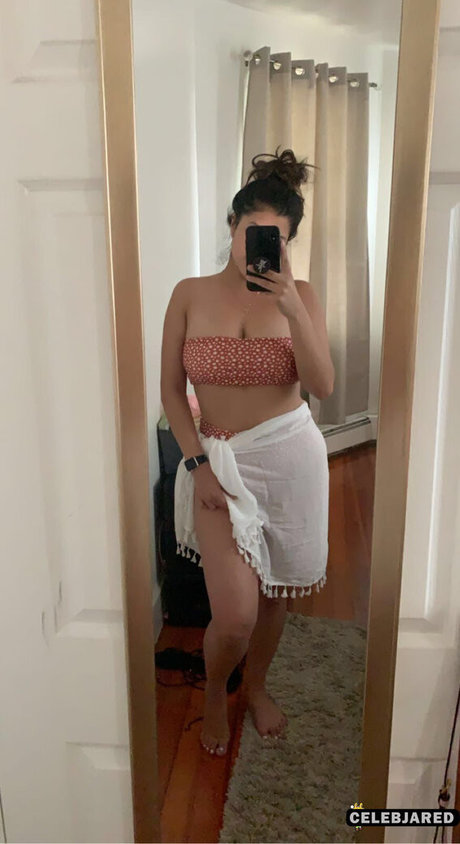 Rocio Aponte onlyfans leaked photos