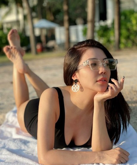 Cici Luong onlyfans nude pics