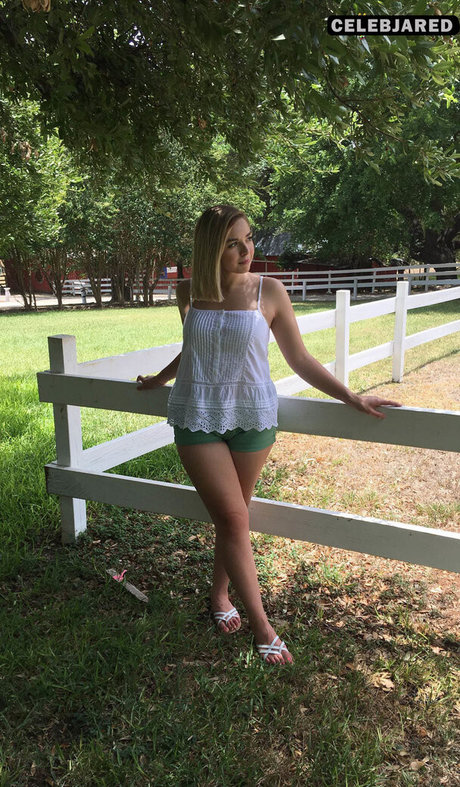 Adrianna Gavazzi onlyfans leaks.