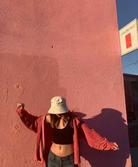 Anika Grace onlyfans leaked