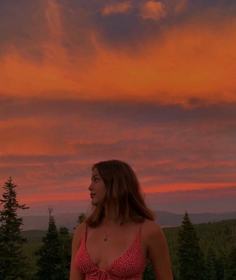 Anika Grace porn onlyfans