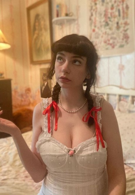 porcelainmilkbottle leaked onlyfans nudes