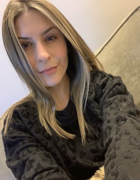 missdannigibson desnuda onlyfans