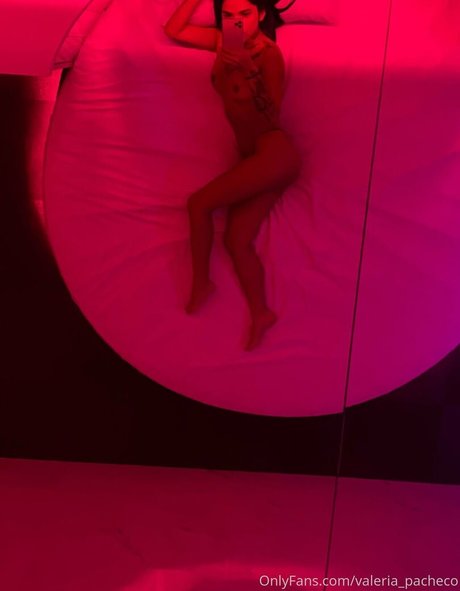 scarlett eterna onlyfans leaked dirtyship