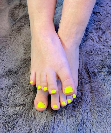 Britty feet leak onlyfans porn