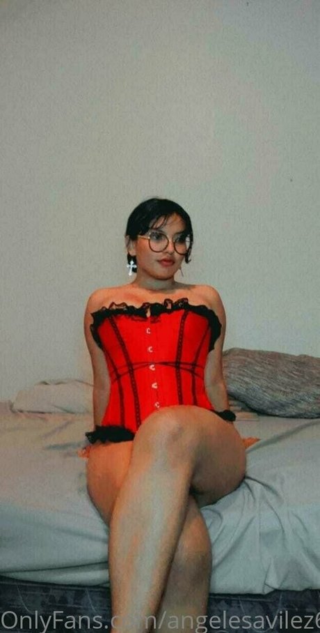 angelesavilez onlyfans model images