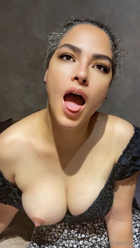 adelineclassroom leaked onlyfans naked