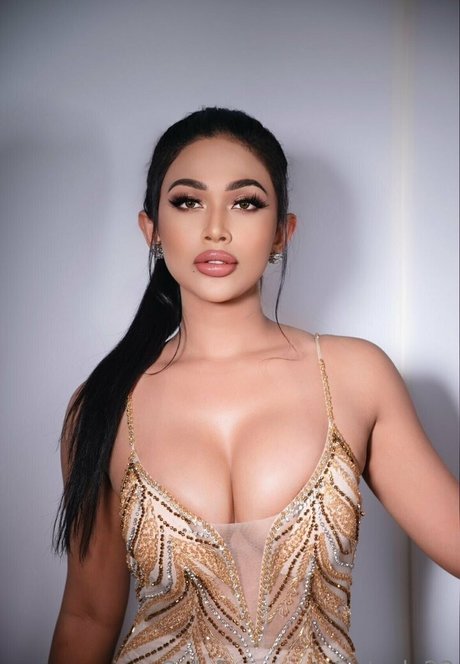 astrala23 onlyfans leaked tits