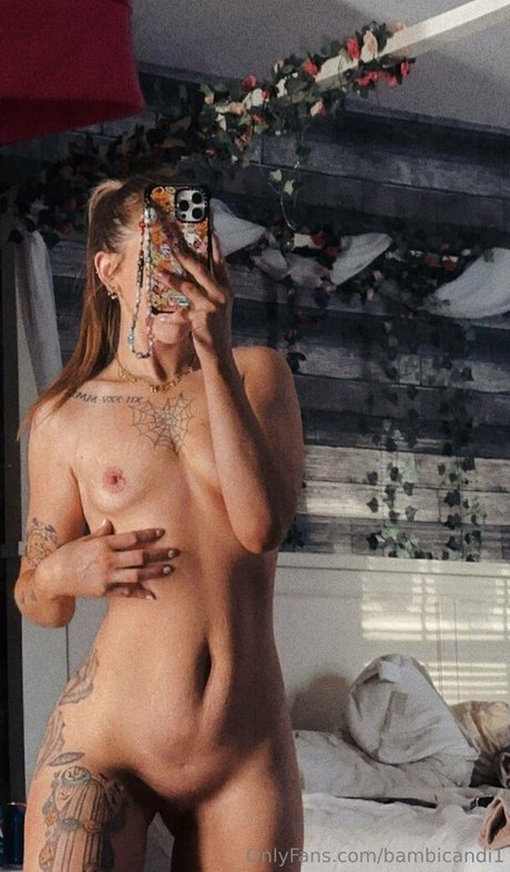 bambi candi onlyfans desnuda