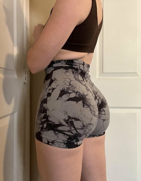 Kitten Loves Hugs onlyfans archive