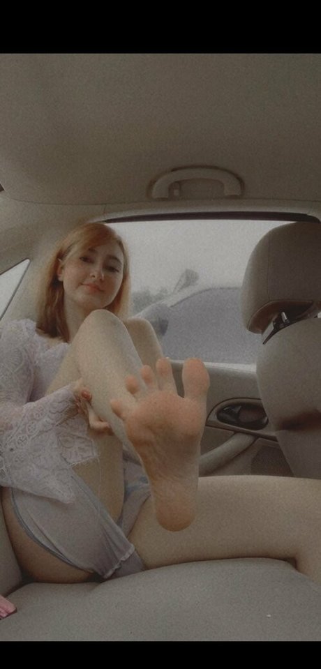 emiliarenblue onlyfans leaked