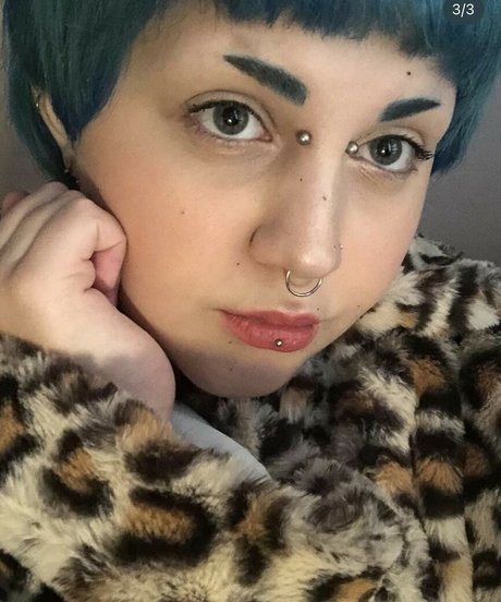 theamichan onlyfans leajs