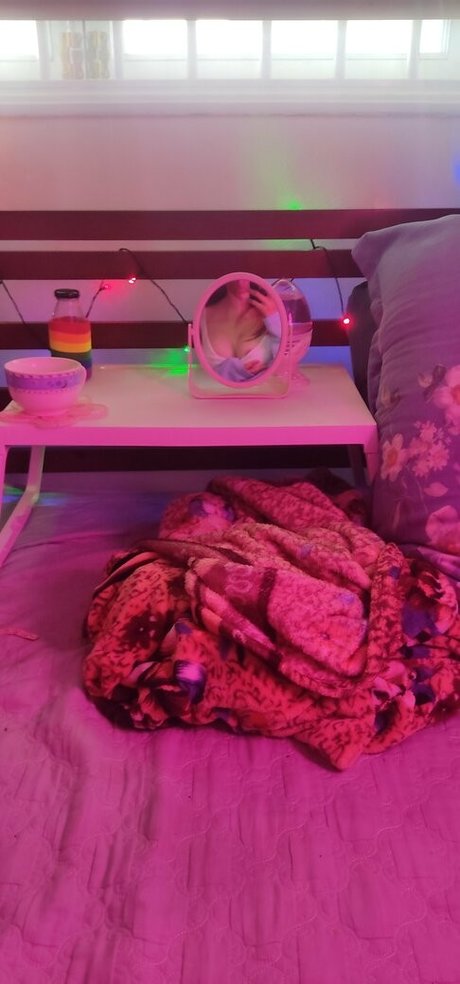 ayakamoe2910 onlyfans picture