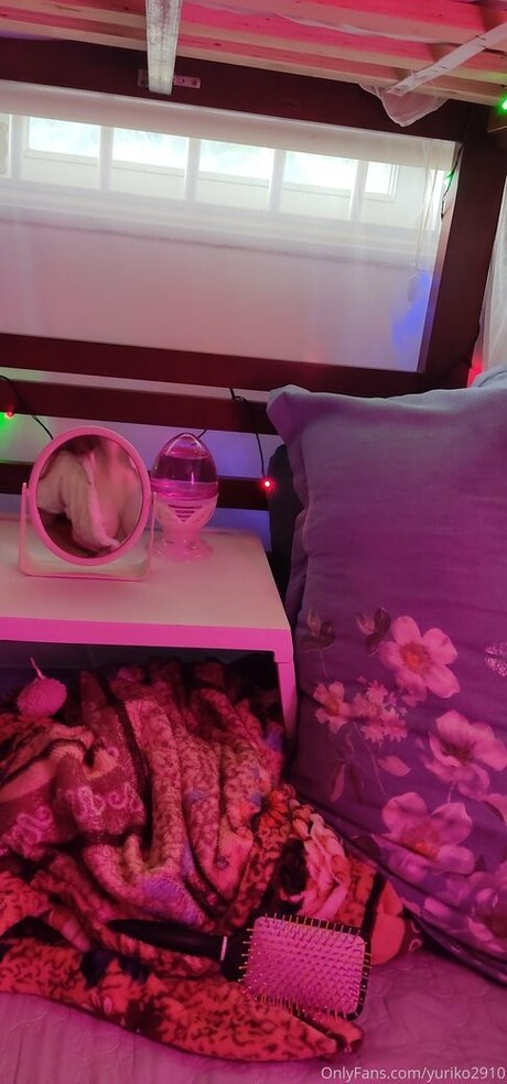 ayakamoe2910 onlyfans nude pics