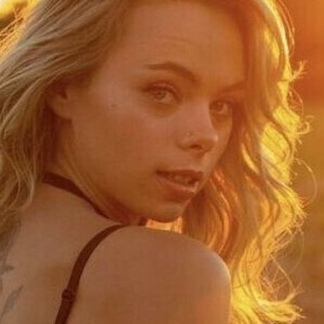 Miss995 onlyfans free