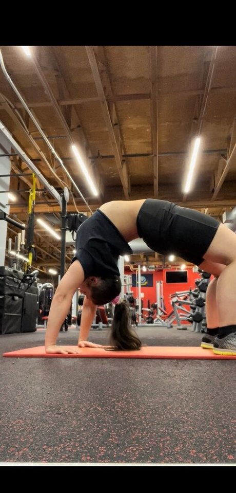 Sadi The Blind Lady onlyfans nude pictures