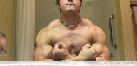 jamietylerflex onlyfans for free