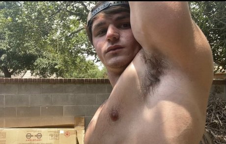 jamietylerflex nude onlyfans leaked