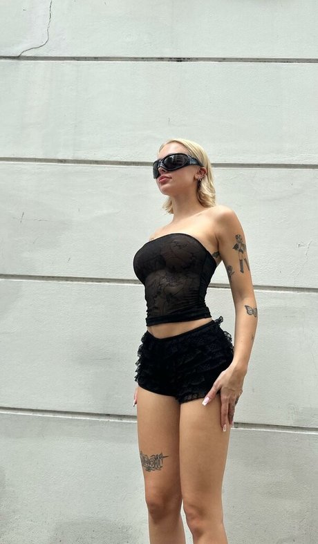 Lila Janowska naked onlyfans