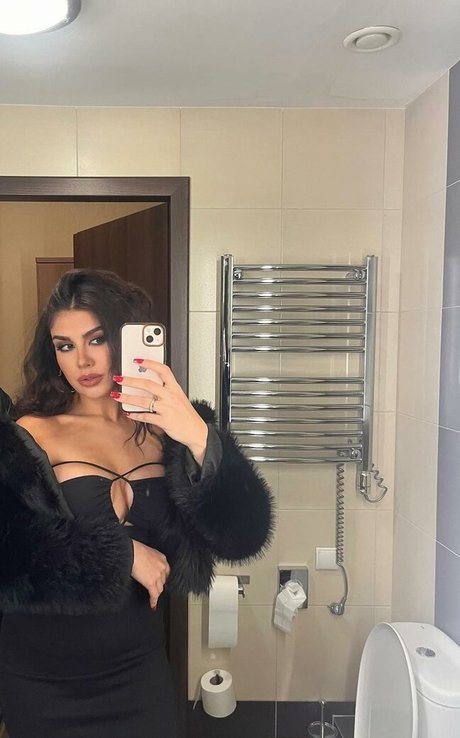 Vanessa Zachariadi only fans.