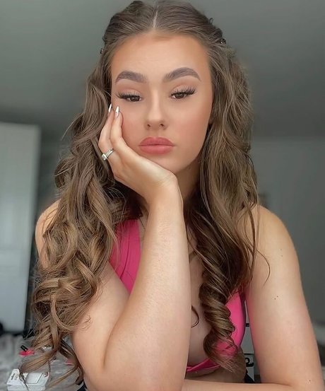 Sydney Etherington nudes onlyfans leak