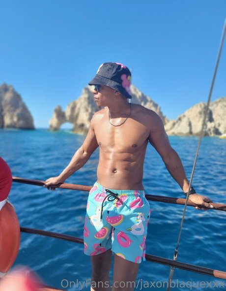 jaxonblaquexxx nude on onlyfans