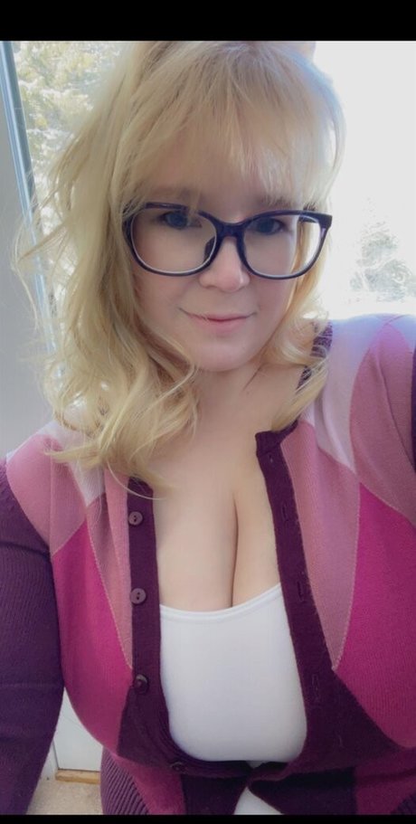 Abigail Ashryver onlyfans leaked