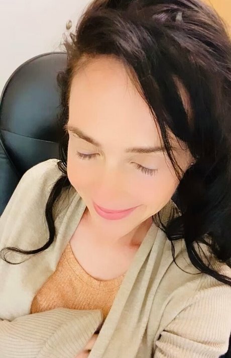 lilrosiedoll onlyfans porn